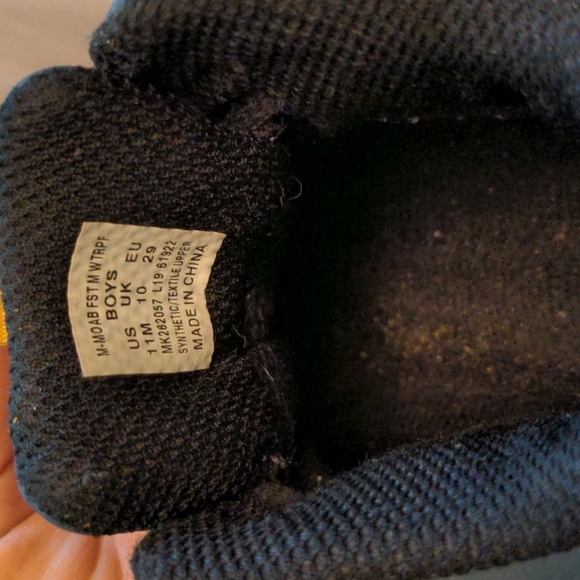 Boys Merrell sz 11 waterproof hiking boots - Picture 5 of 6